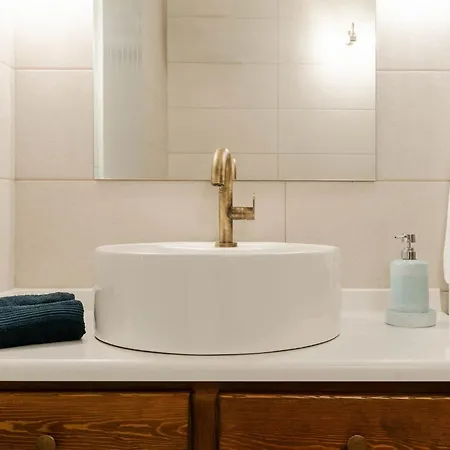 Mountain Seaview 아킬레이온